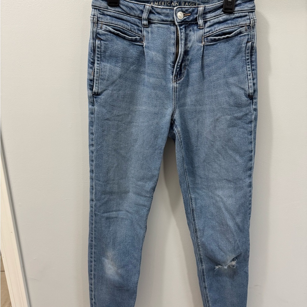 American Eagle Outfitters High Rise Blue Jeans with Distressed Detail